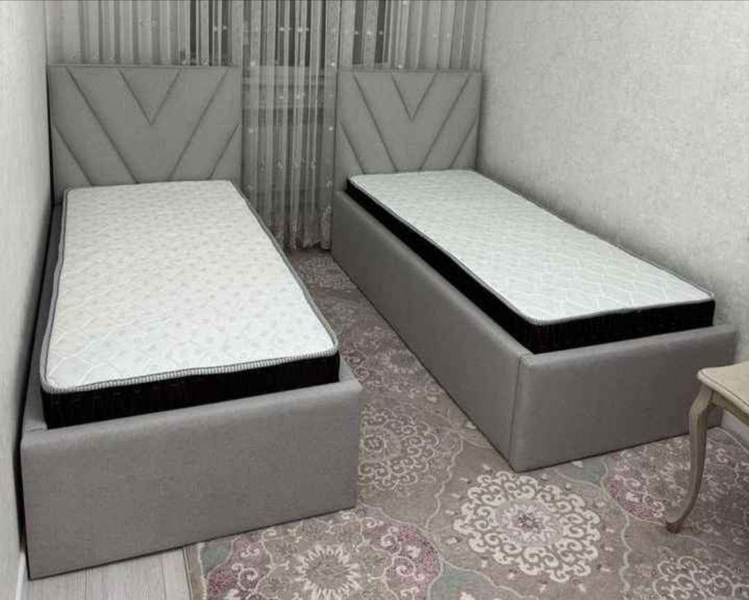 Twin bed set with grey chevron headboards